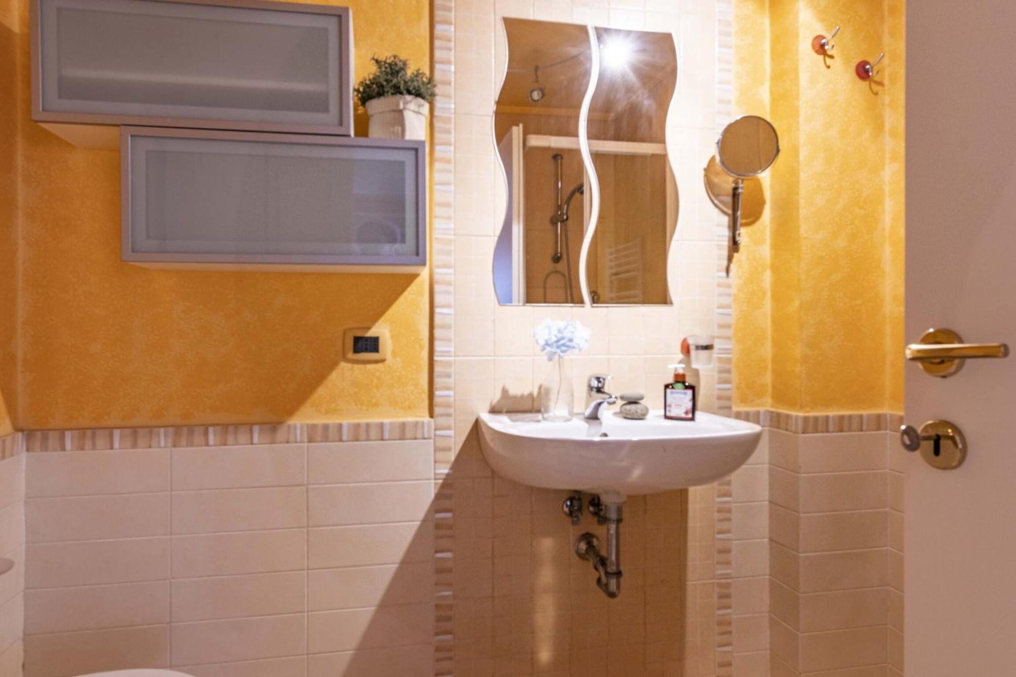 Italian Experience-Florentine Careggi Loft Firenze Esterno foto