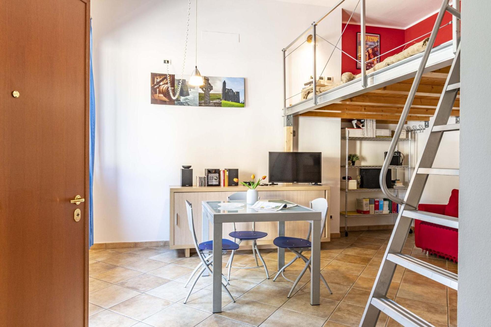 Italian Experience-Florentine Careggi Loft Firenze Esterno foto